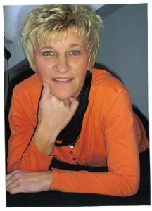 <b>Birgit Kühl</b> - Birgit_Kuehl_P-COIC3-P_S-216_I-PPLZ5-I