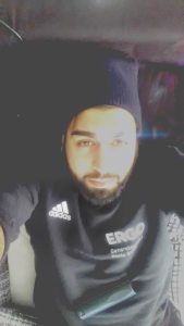 Profilbild von Adil Mir