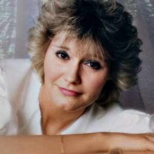 Profilbild von Adriane Wieden