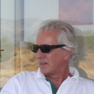 Profilbild von Alejandro Saint-Jean