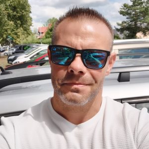 Profilbild von Alexander Bieniak