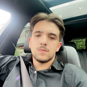 Profilbild von Alija Dzeladini