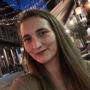 Profilbild von Alina Nefissi