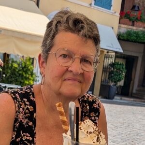 Profilbild von Andrea Hoelzl