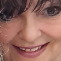 Profilbild von Andrea John