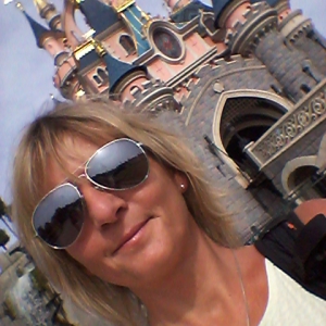 Profilbild von Andrea Oettl