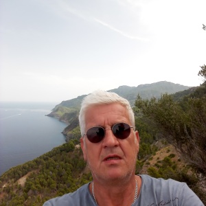 Profilbild von Andreas Henrich