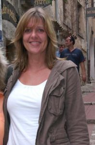 Profilbild von Angela Zake