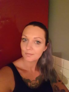 Profilbild von Anja Hartl