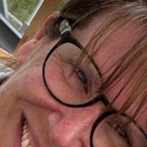 Profilbild von Anja Hüllen