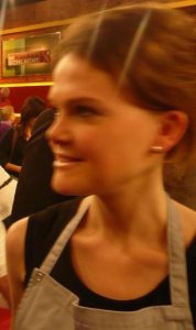 Profilbild von Anna Ainsley