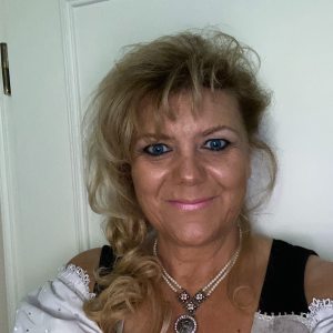 Profilbild von Antje Helbig