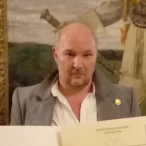 Profilbild von Arnold Michel