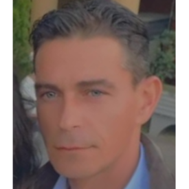 Profilbild von Arton Duraku