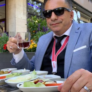 Profilbild von Atanur Bilgili