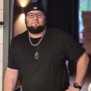 Profilbild von Aydin Housein