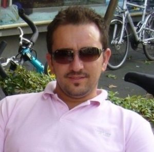 Profilbild von Ayhan Gecer