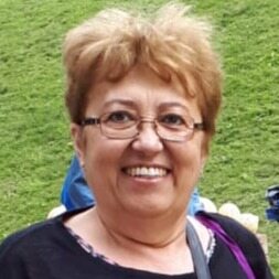 Profilbild von Aynur Zahn