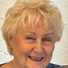 Profilbild von Bernadette Neuwirth
