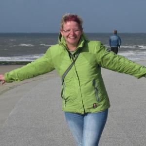 Profilbild von Bettina Arnold