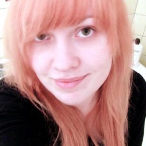 Profilbild von Bettina Flenker