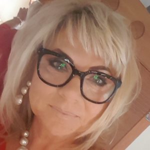 Profilbild von Bettina Schmelzer