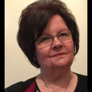 Profilbild von Bettina Stöbe