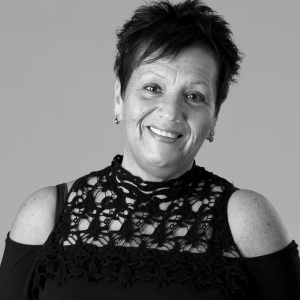 Profilbild von Bettina Surray