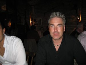 Profilbild von Brett Lowis