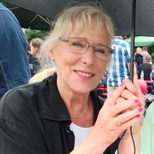 Profilbild von Brigitte Hartung