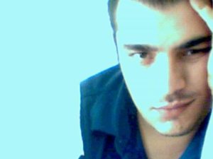 Profilbild von Burak Özarikan