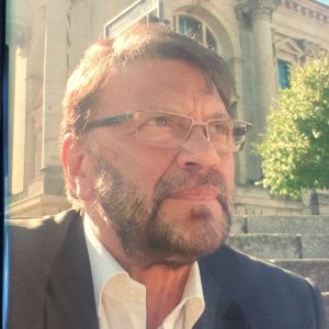 Profilbild von Burkhard Karl Vinzent Lahs