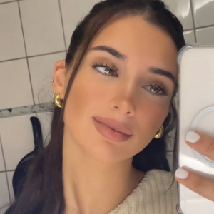 Profilbild von Cansu Özcan