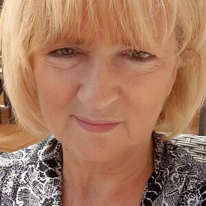 Profilbild von Carmen Fey