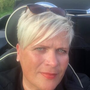Profilbild von Carmen Haslop