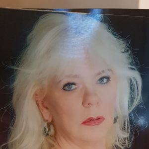 Profilbild von Carmen Melneczcuk