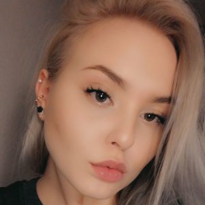 Profilbild von Celine Kühlinger