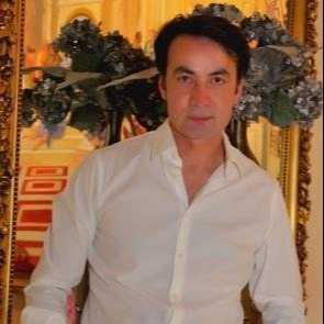 Profilbild von Cengiz Özenli