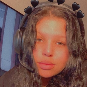 Profilbild von Charmaine Akakpovi