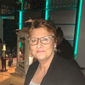 Profilbild von Christa Crewell