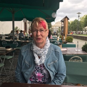 Profilbild von Christel Janouschkowetz