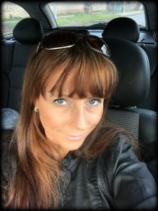 Social Media Profilbild Claudia Arnholdt 