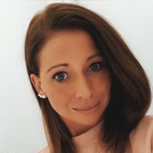 Profilbild von Claudia Henkel