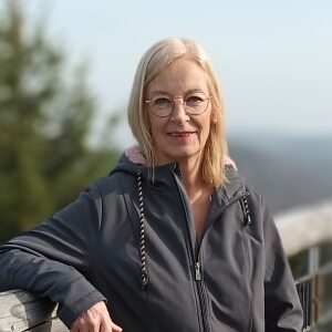 Profilbild von Claudia Hilker