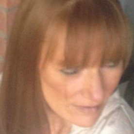 Profilbild von Claudia Lueg