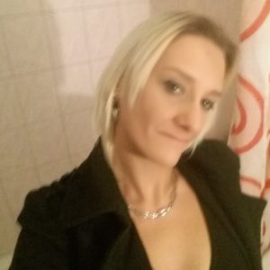 Social Media Profilbild Claudia Sauerlaender 