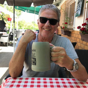 Profilbild von Cornel Schwarz