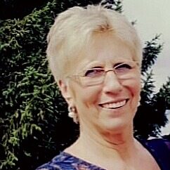 Profilbild von Cornelia Vicario