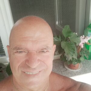 Profilbild von Cristian Bandrovschi