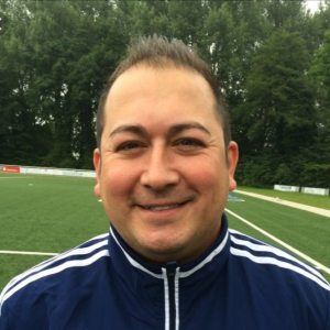 Profilbild von Cüneyt Üstün